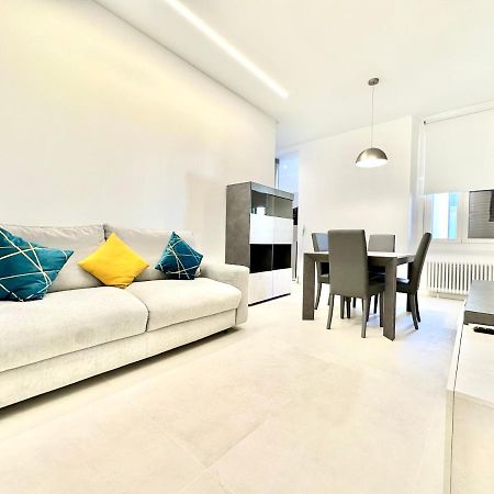 Be-C0 Centrale Luxury & Family Apt Milaan Buitenkant foto