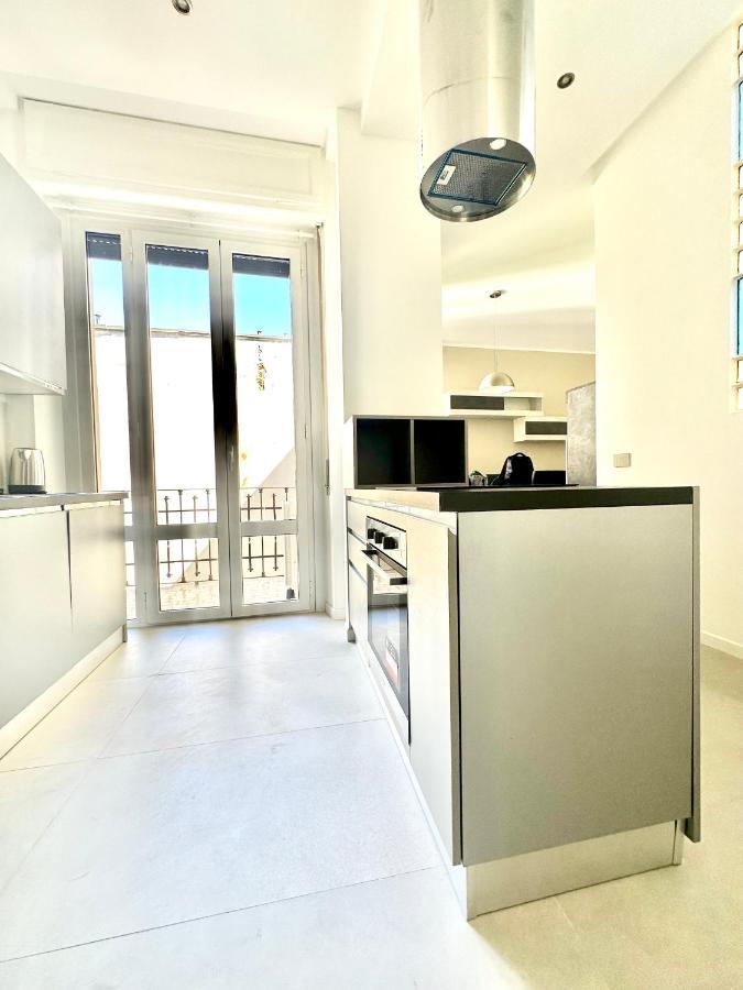 Be-C0 Centrale Luxury & Family Apt Milaan Buitenkant foto